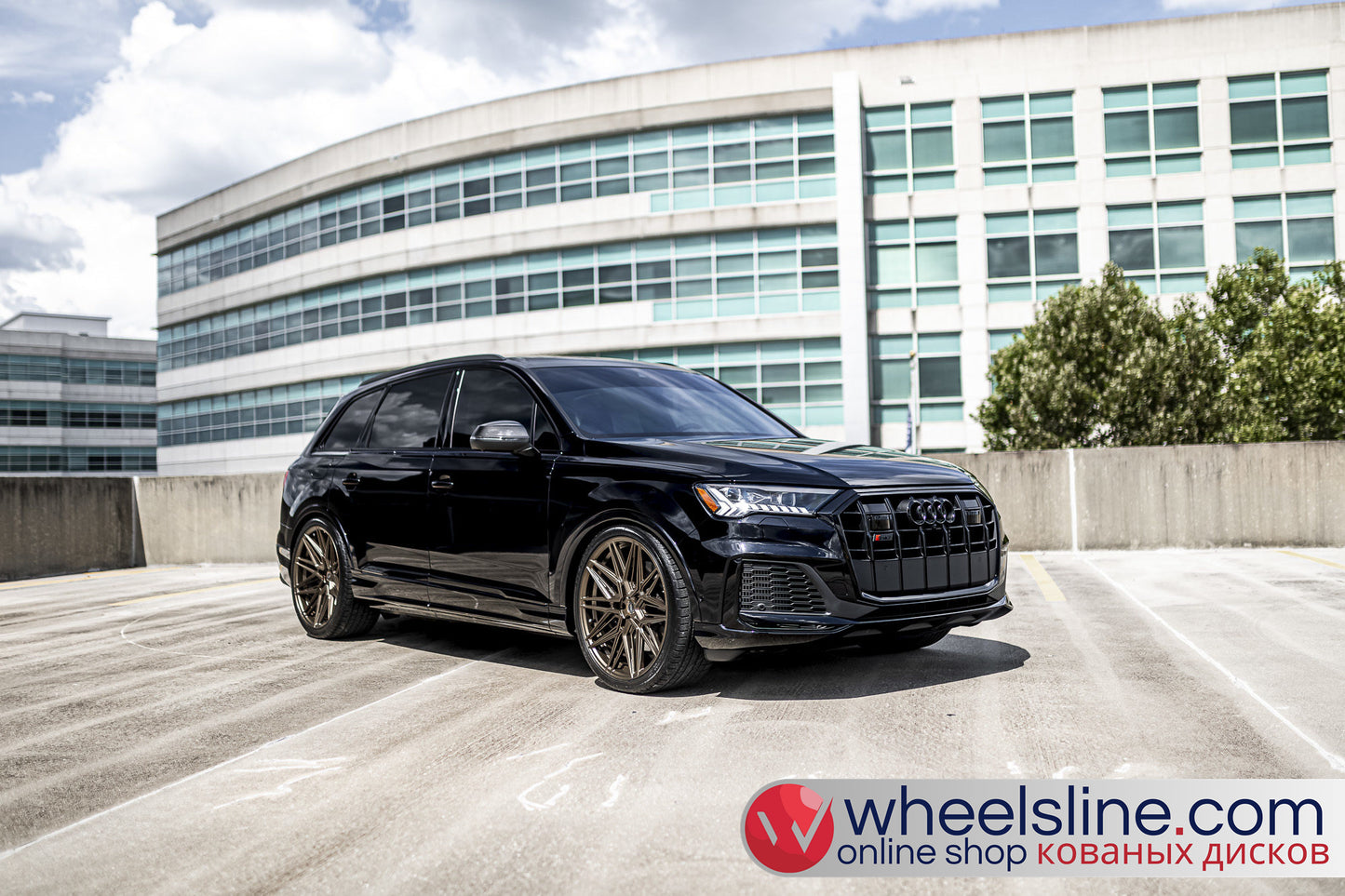 Black  Audi Q7 1-Piece VS HF-71 Matte Bronze 240903