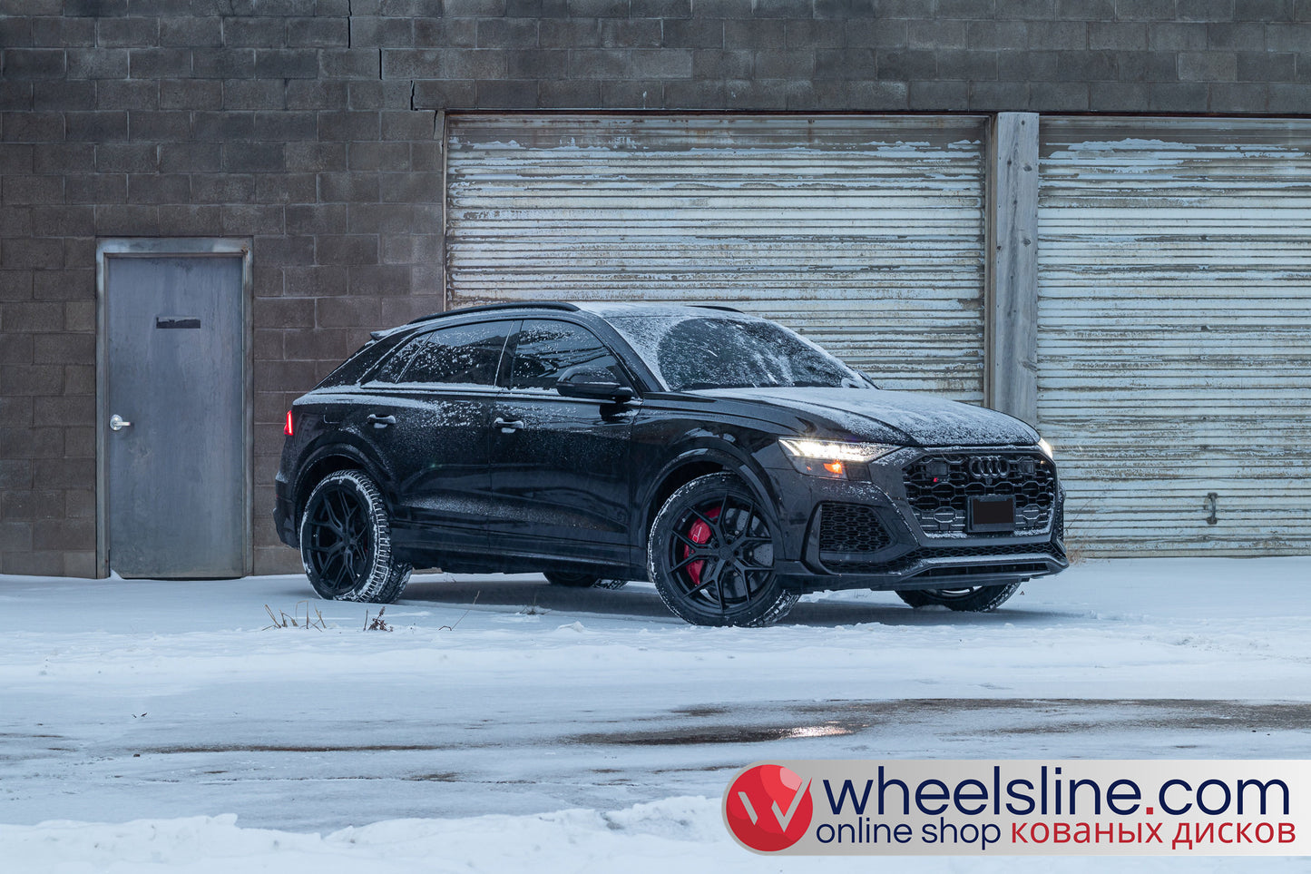 Black  Audi Q8 1-Piece VS HF-51 Piano Black 240903