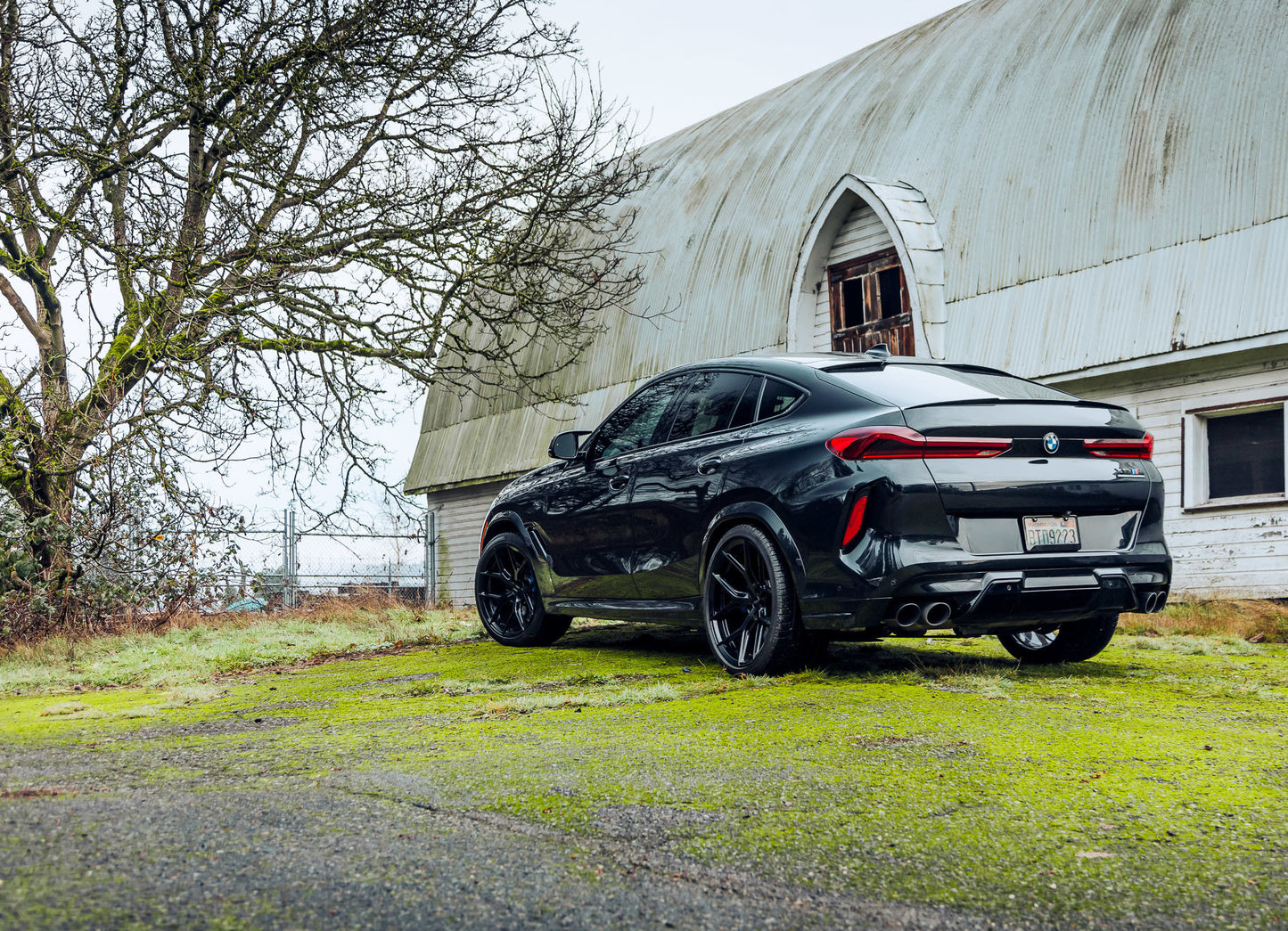 Black BMW X6 1-Piece VS HF-51 Gloss Black  240807