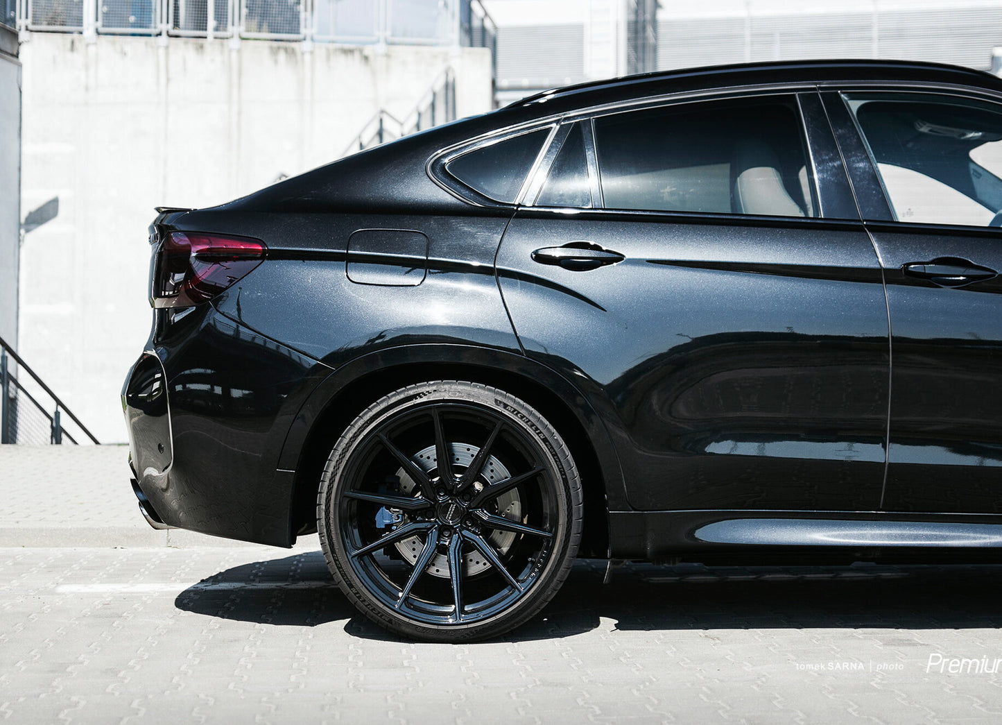 Black BMW X6 1-Piece VS HF-31 Gloss Black  240807