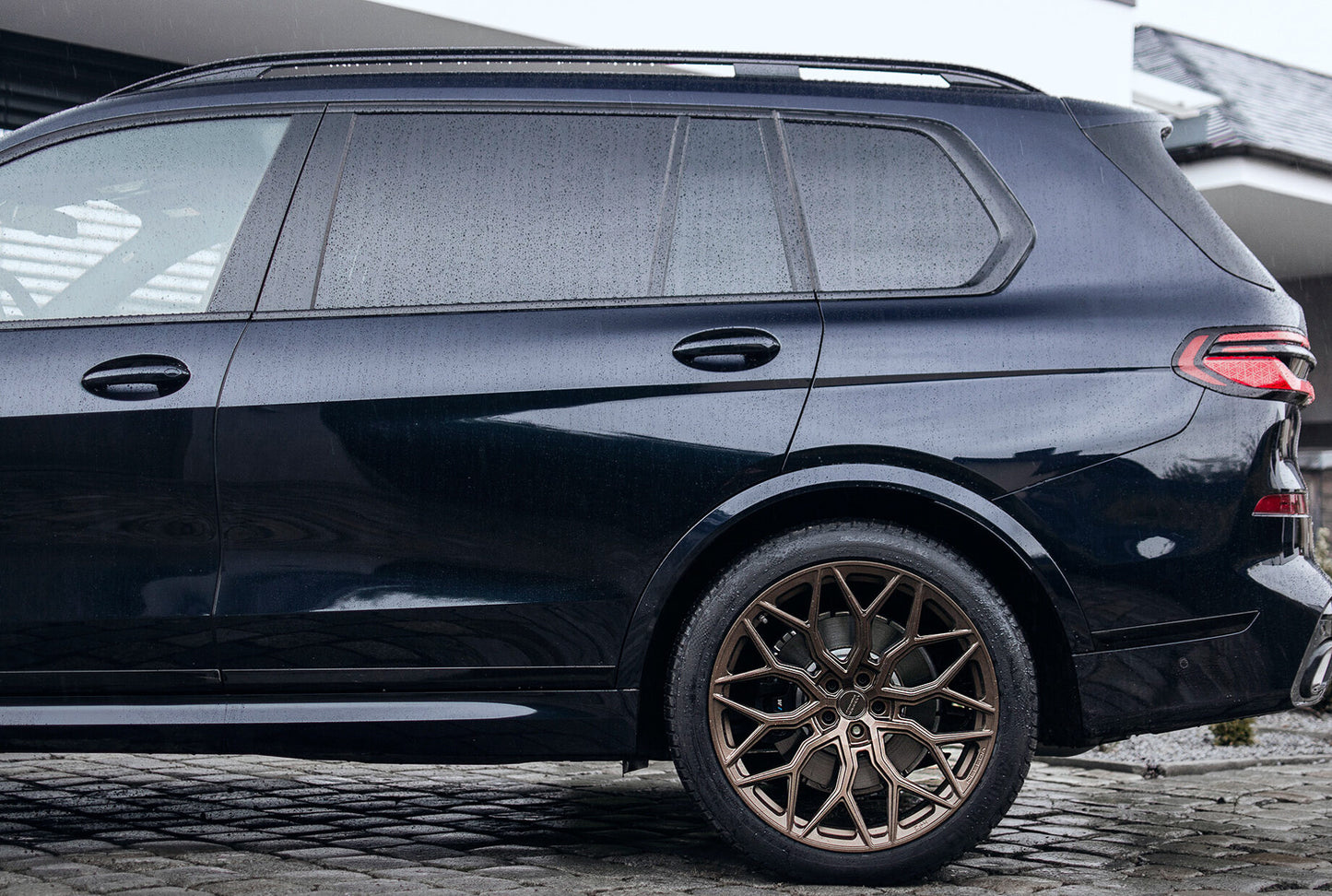 Black BMW X7 1-Piece VS HF-21 Matte Bronze  240807