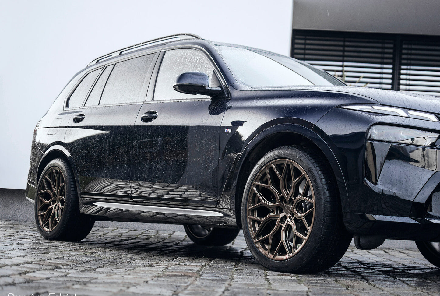 Black BMW X7 1-Piece VS HF-21 Matte Bronze  240807