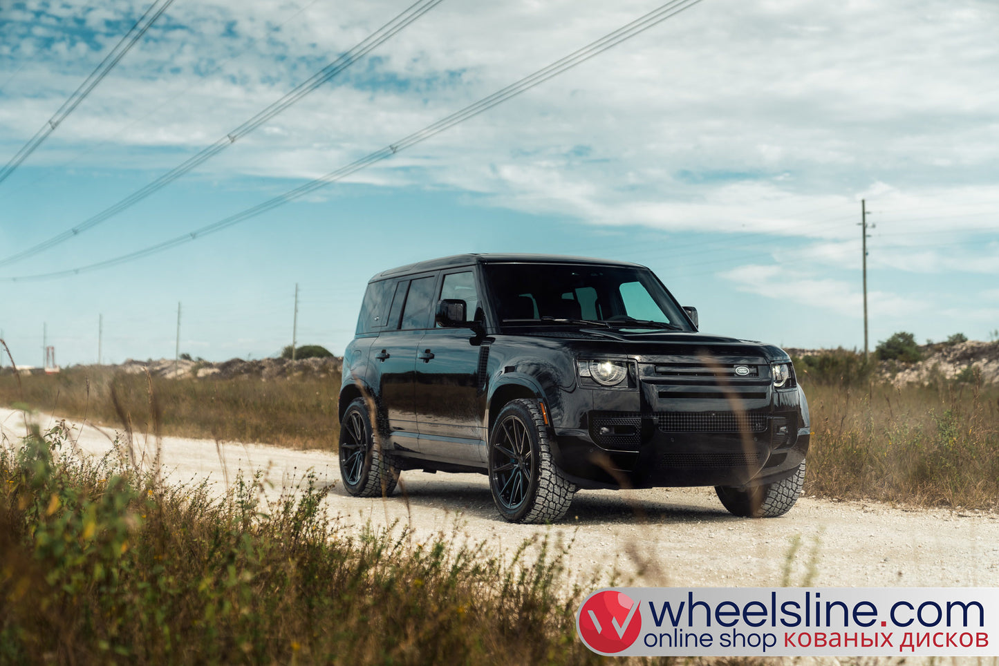 Black Land Rover Defender 1-Piece VS HF-31  Gloss Black With Brushed Face And Machined Windows 240924