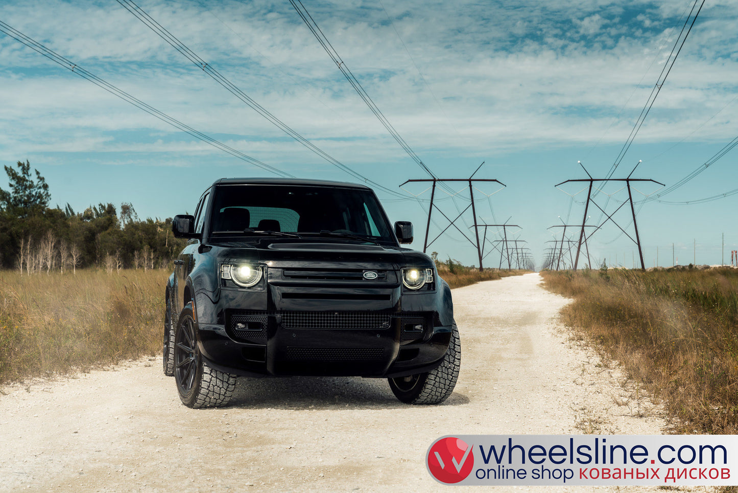 Black Land Rover Defender 1-Piece VS HF-31  Gloss Black With Brushed Face And Machined Windows 240924