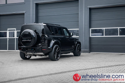 Black Land Rover Defender 110 1-Piece VS HF-31 Gloss Black 240924