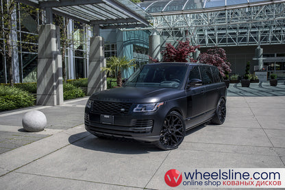 Black Land Rover Range Rover 1-Piece VS HF-21 Gloss Black 240924