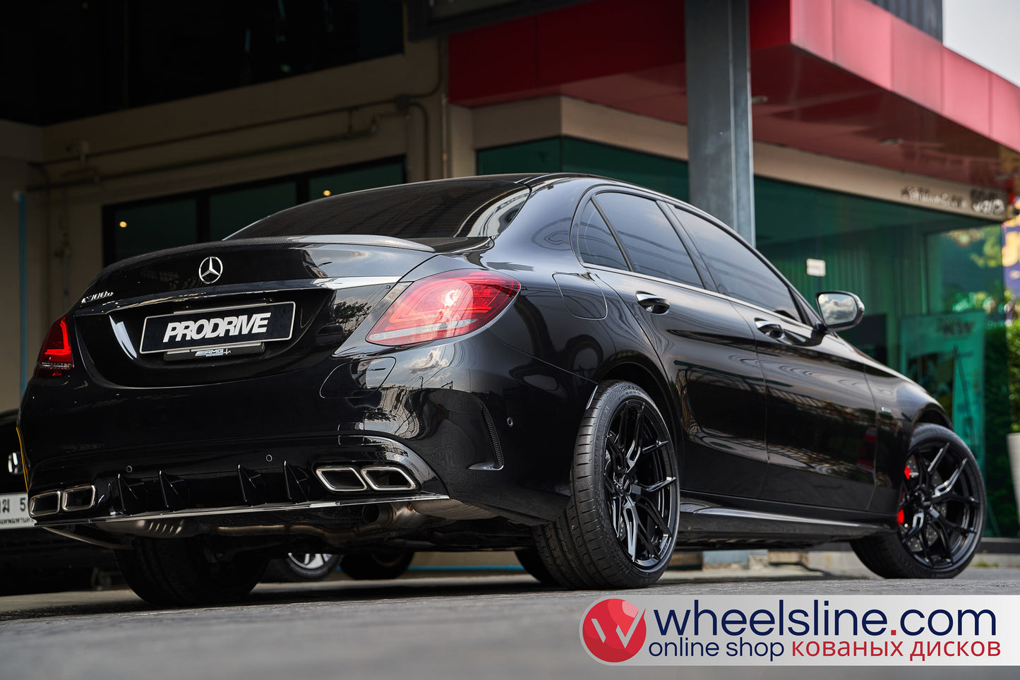 Black Mercedes C 1-Piece VS HF-51 Gloss Black  240802