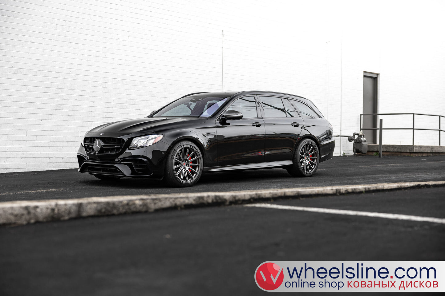 Black Mercedes E 1-Piece VS GNS-31 Gloss Gunmetal 240803