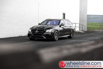 Black Mercedes E 1-Piece VS GNS-31 Gloss Gunmetal 240803