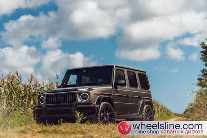 Black  Mercedes G 1-Piece VS HF-31 Gloss Black 240803