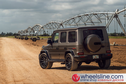 Black  Mercedes G 1-Piece VS HF-31 Gloss Black 240803