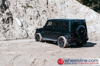 Black Mercedes G 1-Piece VS HF-51 Gloss Black 240803-1