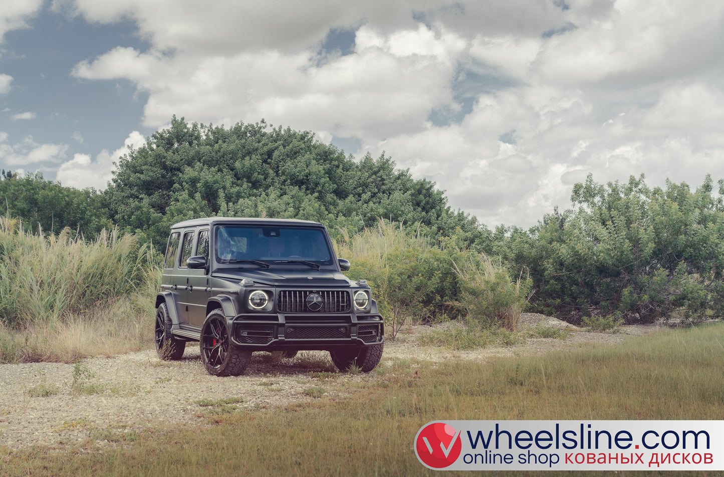 Black Mercedes G 1-Piece VS HF-51 Gloss Black Cap-C 240803