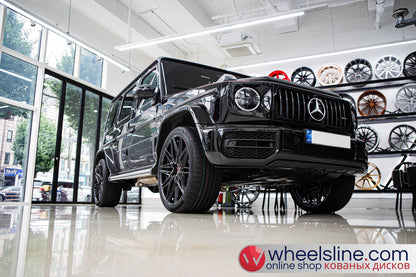 Black Mercedes G 1-Piece VS HF-71 Gloss Black 240803-1