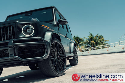 Black Mercedes G 1-Piece VS HF-71  Gloss Black 240805