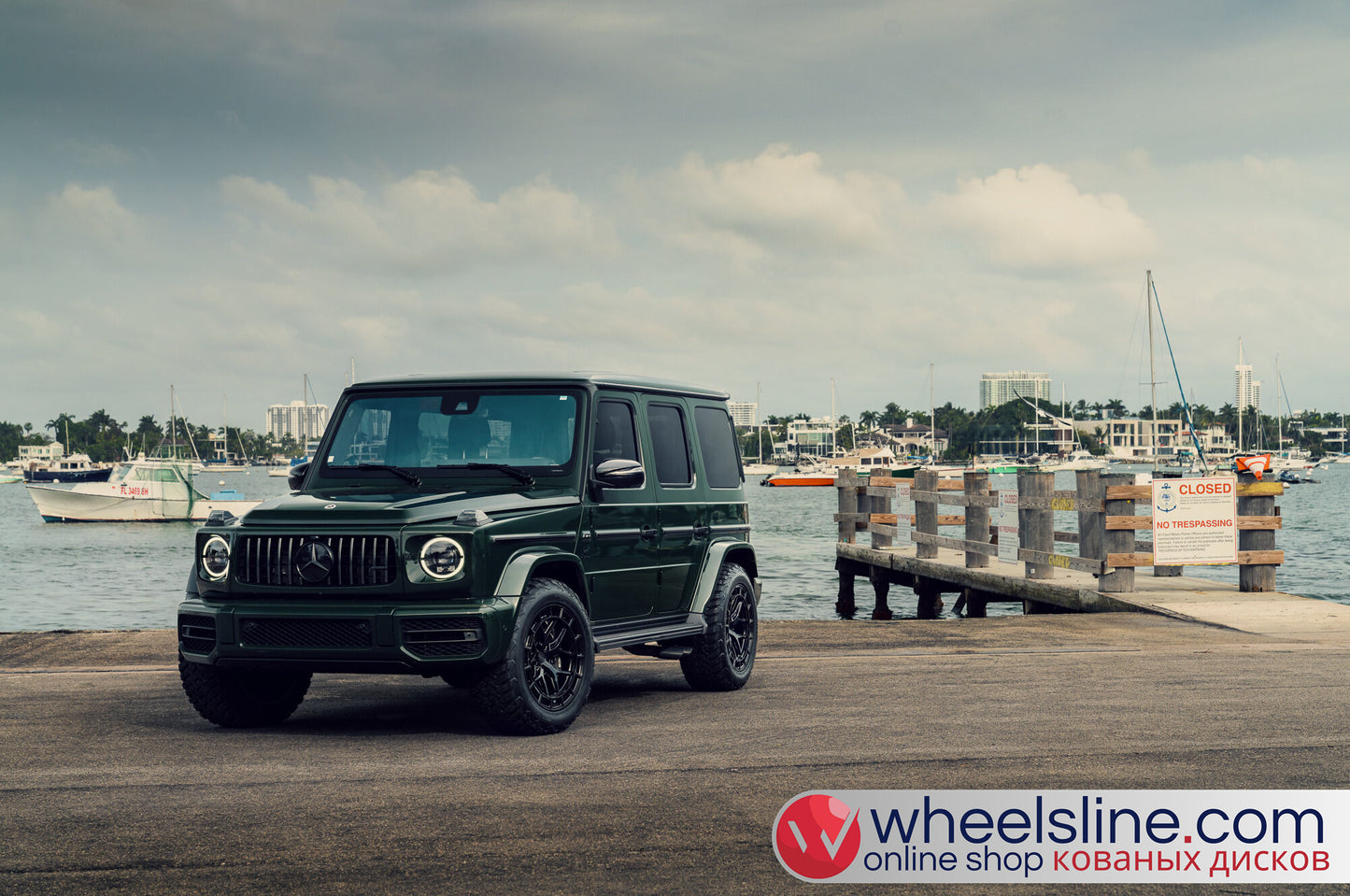 Green Mercedes G 1-Piece VS HFX-11 Gloss Black 240804