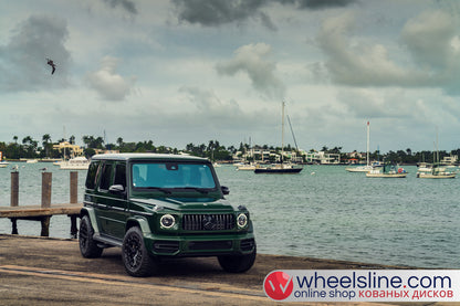 Green Mercedes G 1-Piece VS HFX-11 Gloss Black 240804