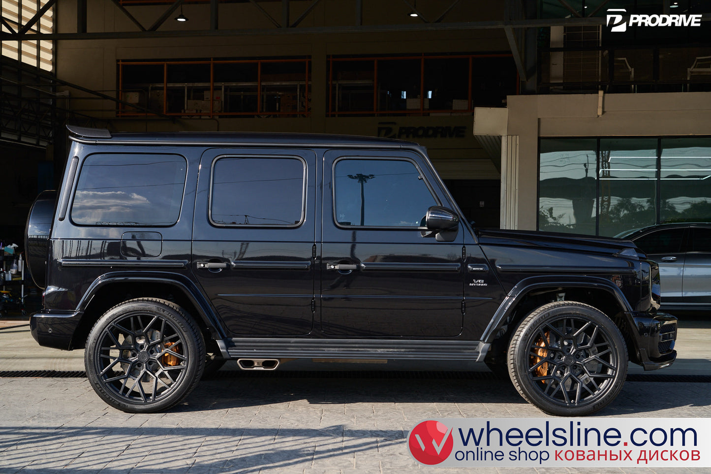 Black Mercedes G 1-Piece VS UV-11 Frosted Black 240804