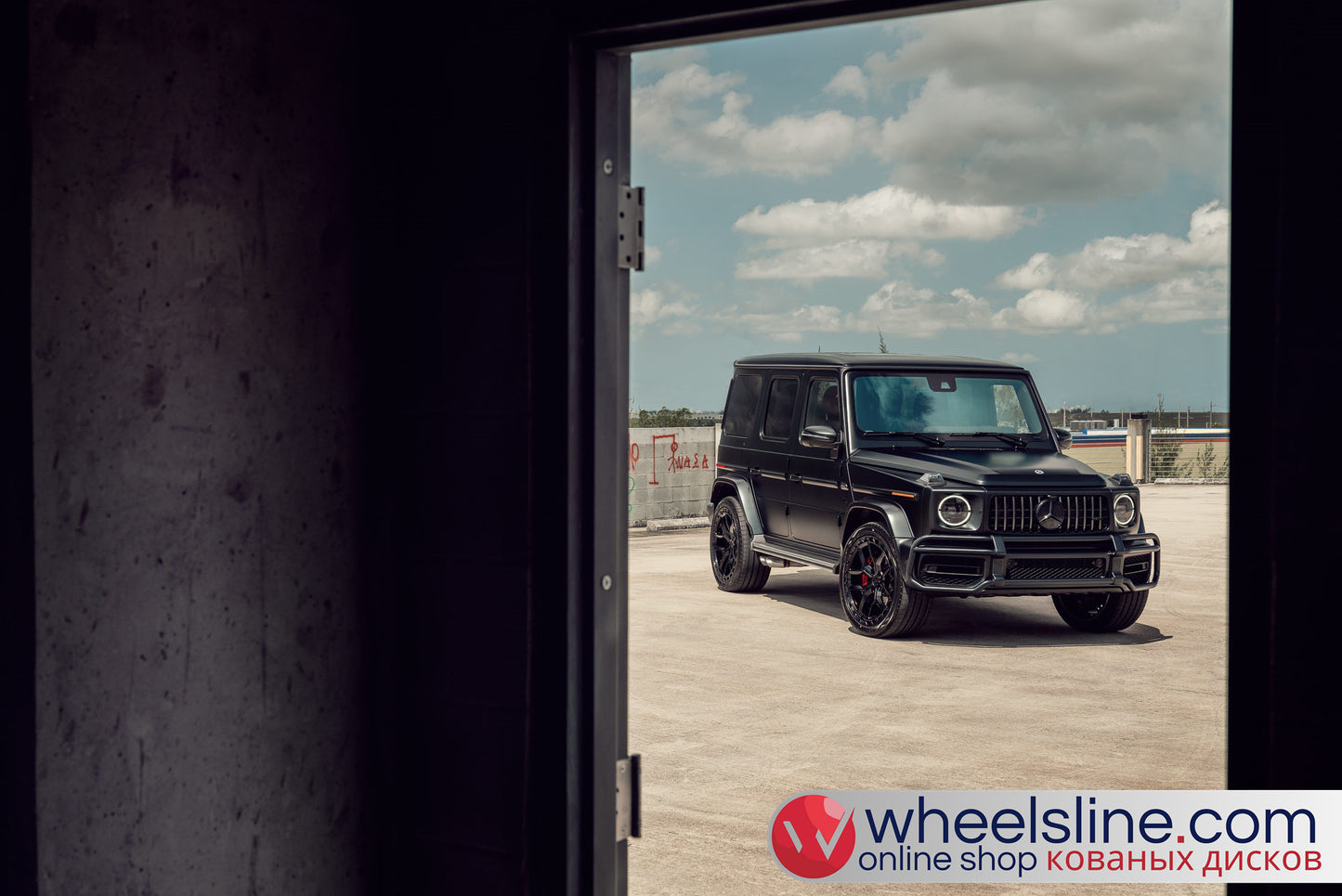 Black Mercedes G 1-Piece VS UV-X1 Gloss Black  240802