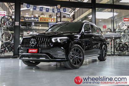 Black Mercedes GLE 1-Piece VS HF-31 Gloss Black With Polished Face 240802