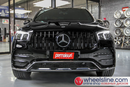 Black Mercedes GLE 1-Piece VS HF-31 Gloss Black With Polished Face 240802