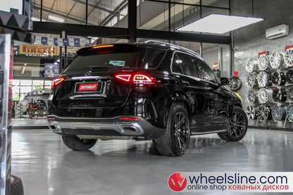 Black Mercedes GLE 1-Piece VS HF-31 Gloss Black With Polished Face 240802