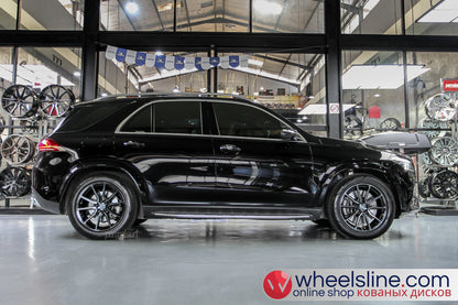 Black Mercedes GLE 1-Piece VS HF-31 Gloss Black With Polished Face 240802