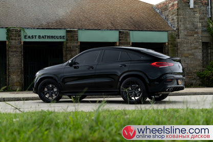 Black Mercedes GLE 1-Piece VS HF-51 Gloss Black  240802