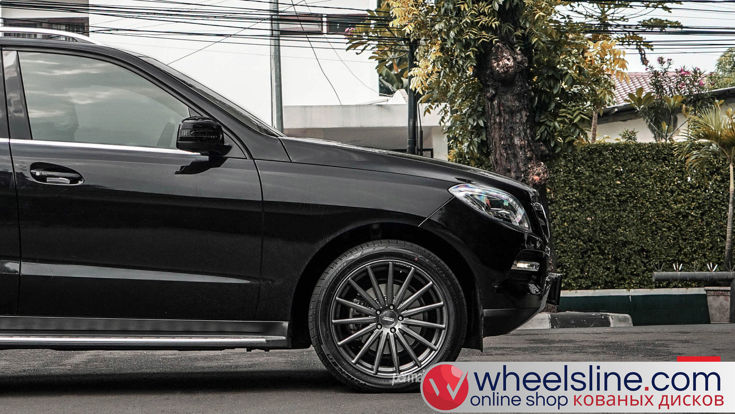 Black Mercedes ML 1-Piece VS VFS-21 Matte Gunmetal 240802