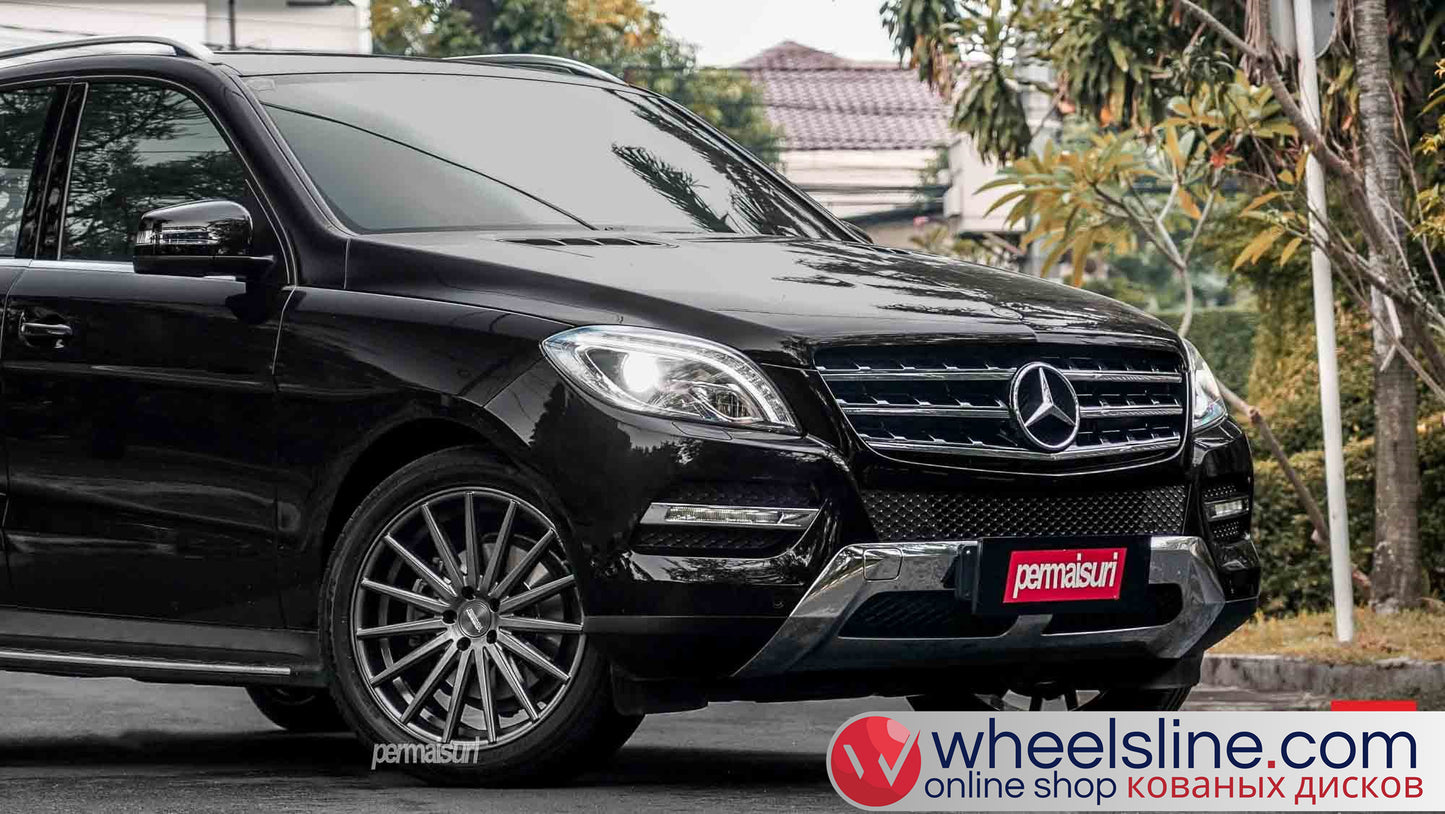 Black Mercedes ML 1-Piece VS VFS-21 Matte Gunmetal 240802