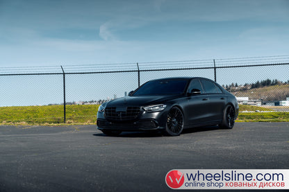 Black Mercedes S 1-Piece VS HF-81 Gloss Black Cap-B 240812