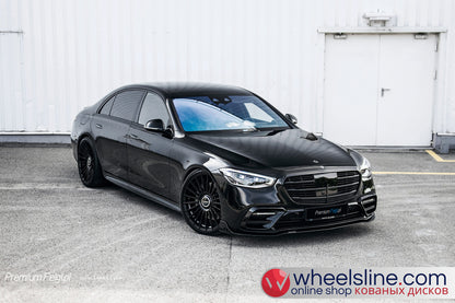 Black Mercedes S 1-Piece VS HF-81 Gloss Black Cap-B 240812