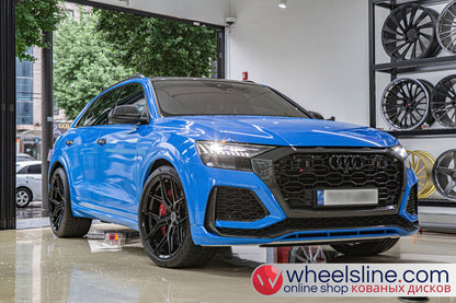 Blue  Audi Q8 1-Piece VS HF-71 Piano Black 240903