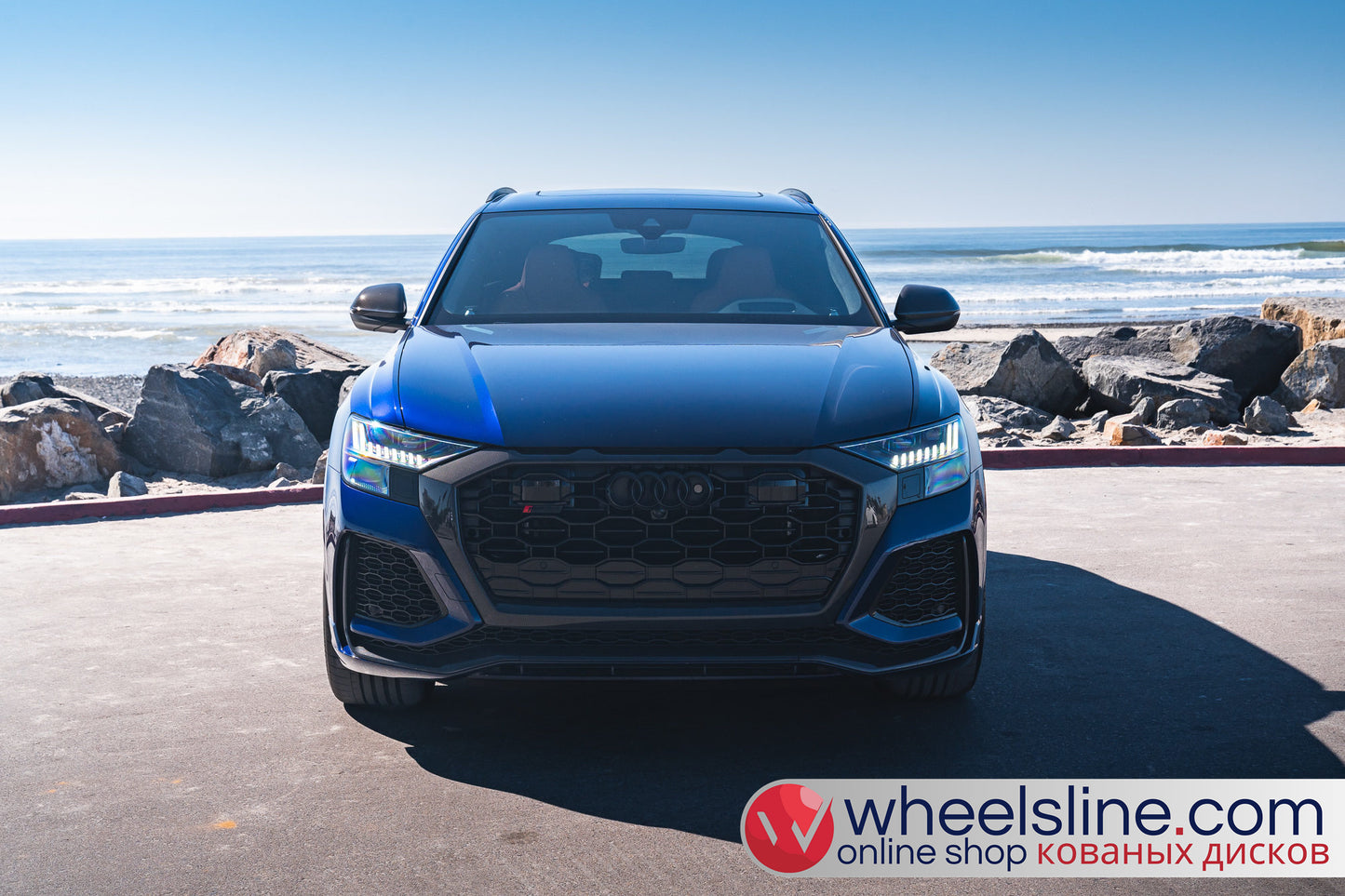 Blue  Audi Q8 1-Piece VS HF-71 Piano Black 240903