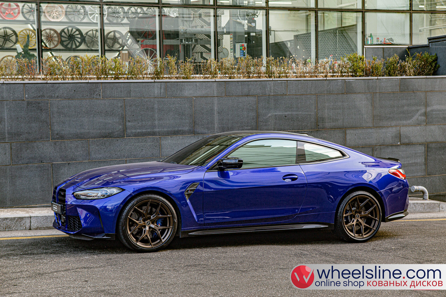 Blue BMW 4-Series 1-Piece VS HF-51 Matte Bronze  240802