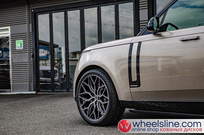 Gold Land Rover Range Rover 1-Piece VS HF-21  Gloss Black With Brushed Face And Machined Windows 240926