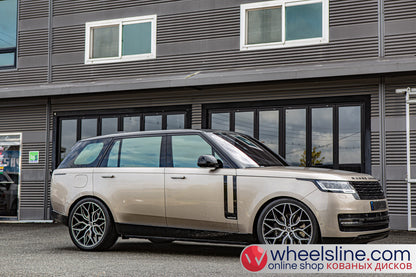 Gold Land Rover Range Rover 1-Piece VS HF-21  Gloss Black With Brushed Face And Machined Windows 240926