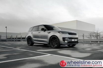 Gray Land Rover Range Rover 1-Piece VS HF-71 Gloss Black 240922