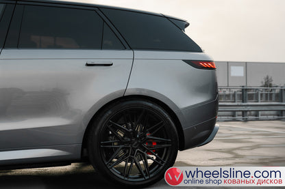 Gray Land Rover Range Rover 1-Piece VS HF-71 Gloss Black 240922