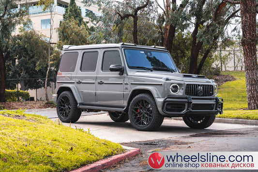 Gray Mercedes G 1-Piece VS UV-11 Gloss Black 240810