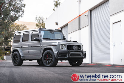 Gray Mercedes G 1-Piece VS UV-11 Gloss Black 240810