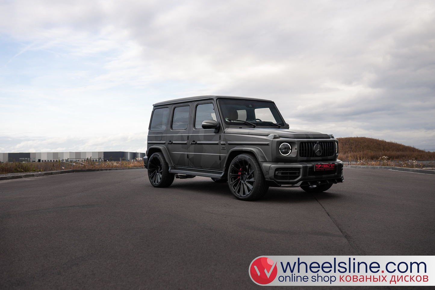 Gray Mercedes G 1-Piece VS UV-31 Brushed Black 240802