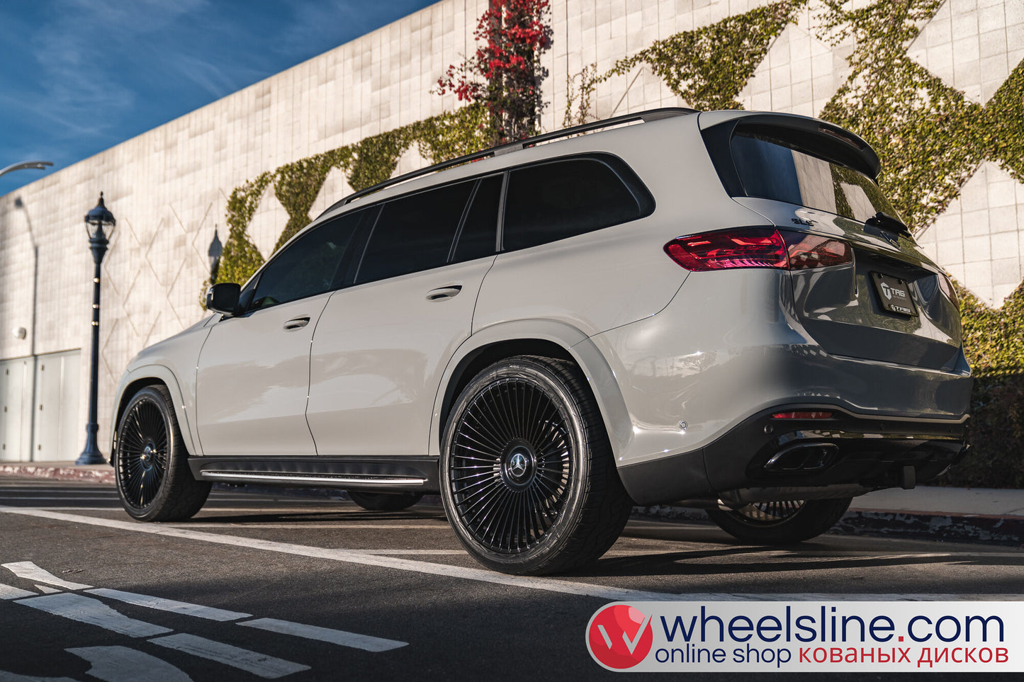 Gray Mercedes GLS 1-Piece VS S17-161 Gloss Black Cap-B 240802