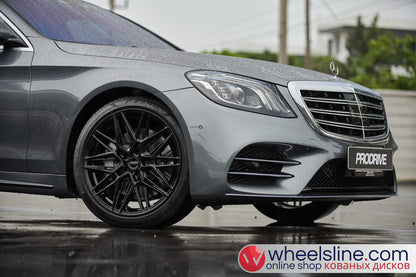 Gray Mercedes S 1-Piece VS HF-71 Gloss Black 240815