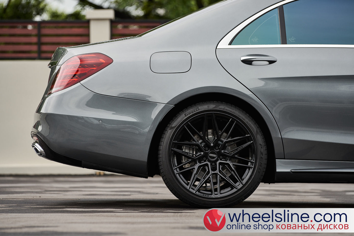 Gray Mercedes S 1-Piece VS HF-71 Gloss Black 240815