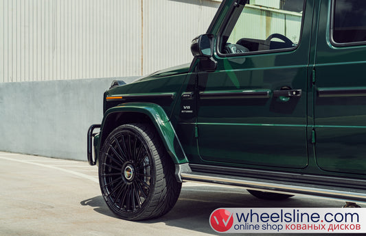 Green  Mercedes G 1-Piece VS HF-81 Gloss Black 240811