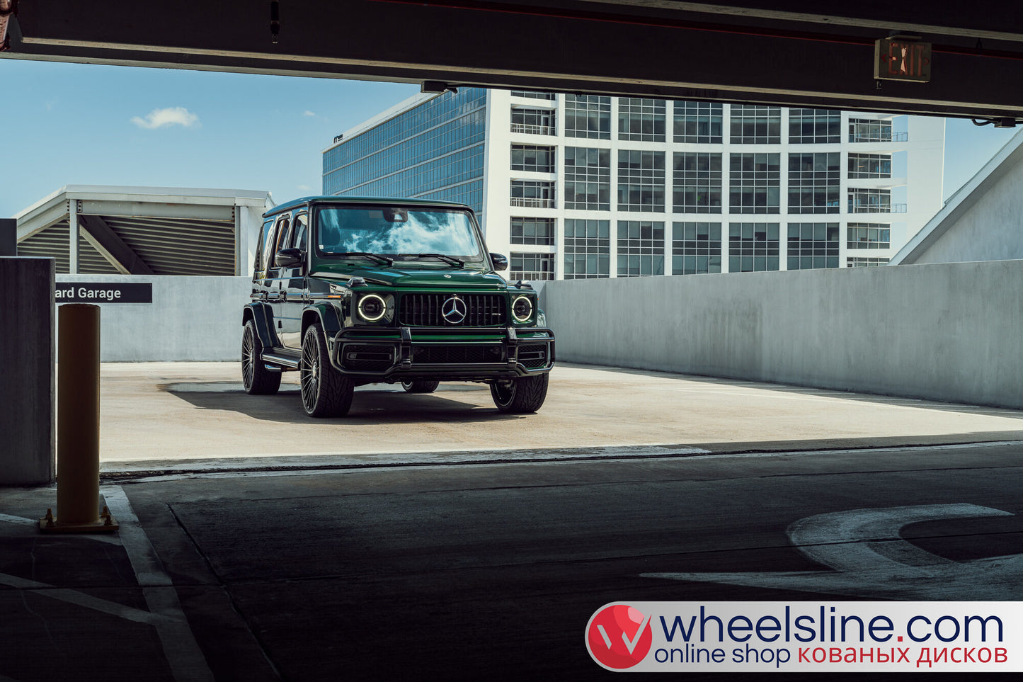 Green  Mercedes G 1-Piece VS HF-81 Gloss Black 240811