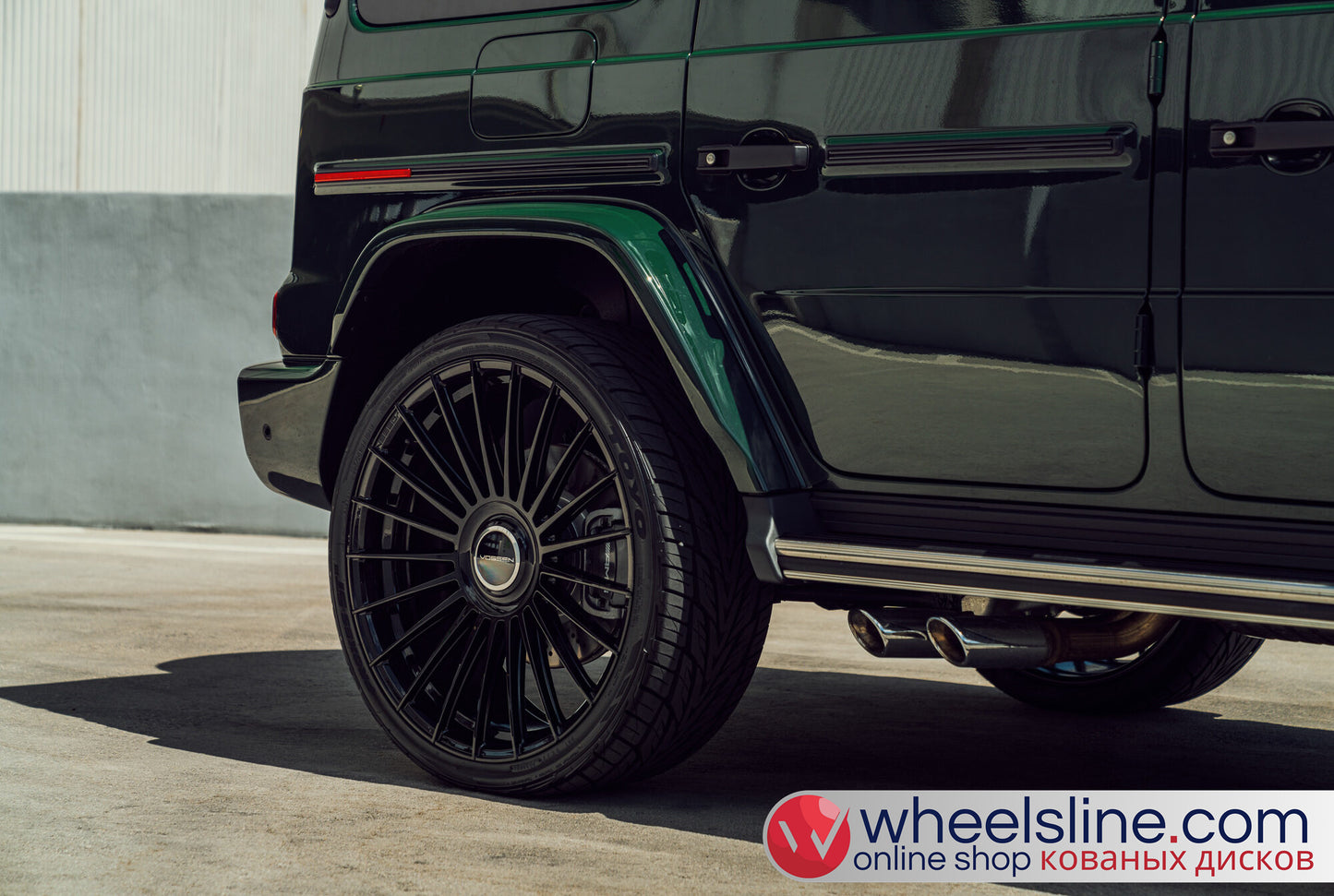 Green  Mercedes G 1-Piece VS HF-81 Gloss Black 240811