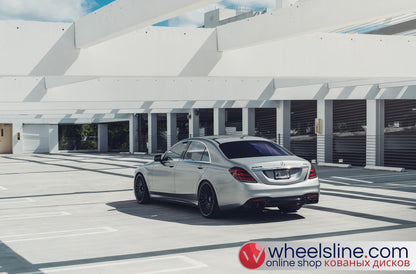 A Silver Mercedes S 1-Piece VS S17-041 Gloss Black 240815