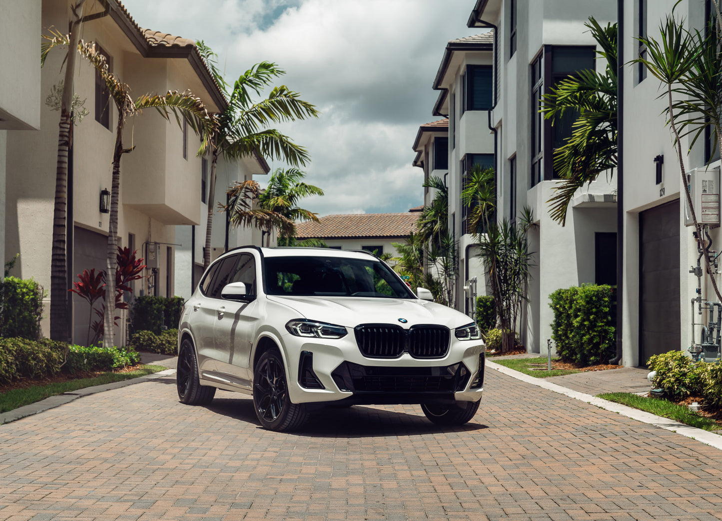 White BMW X3 1-Piece VS HF-51 Gloss Black  240807